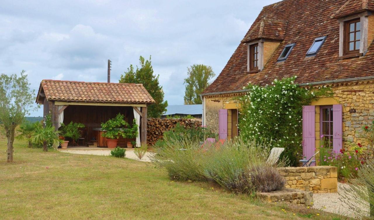 Chambre D'Hotes La Ferme De La Croix. Saint-Avit-Sénieur Eksteriør bilde